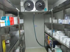 300立方米2-8℃醫藥試劑冷庫安裝，醫藥冷庫建設